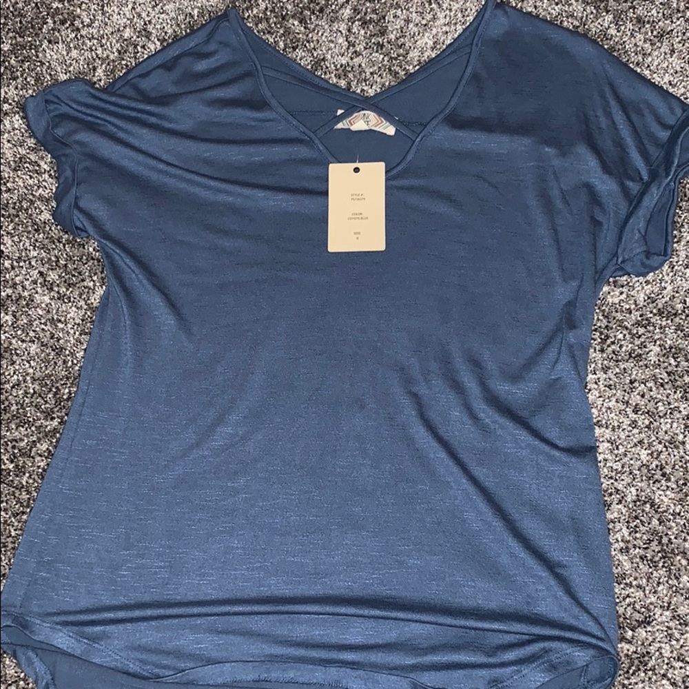 Pink Rose blue shirt, size L.